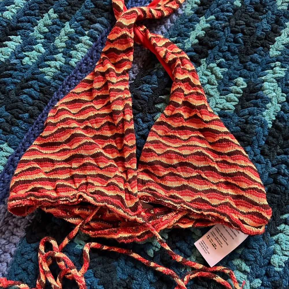 Urban Renewal Multicolor Textured Knit Top - Red, Orange & Teal